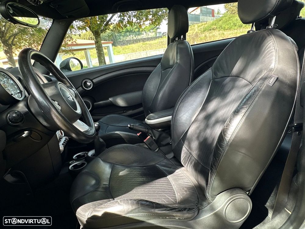 MINI 3 Portas Cooper D - 8