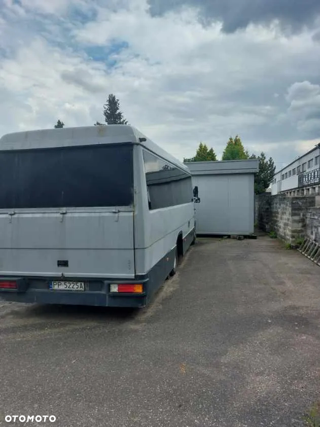 Mercedes-Benz Vario 815D - 3