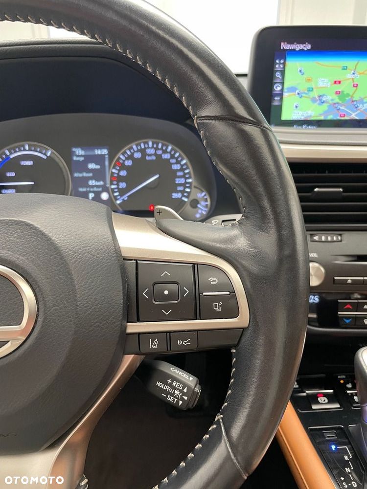 Lexus RX 450h Omotenashi - 15