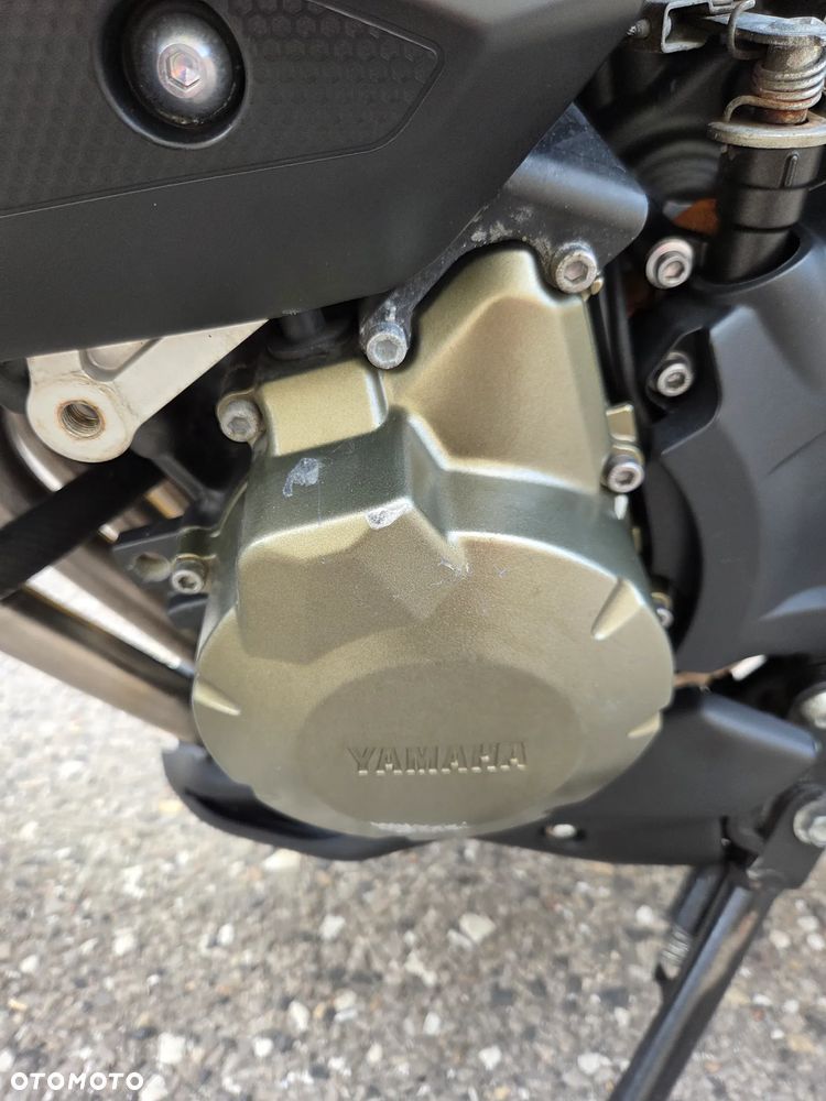 Yamaha XJ - 9