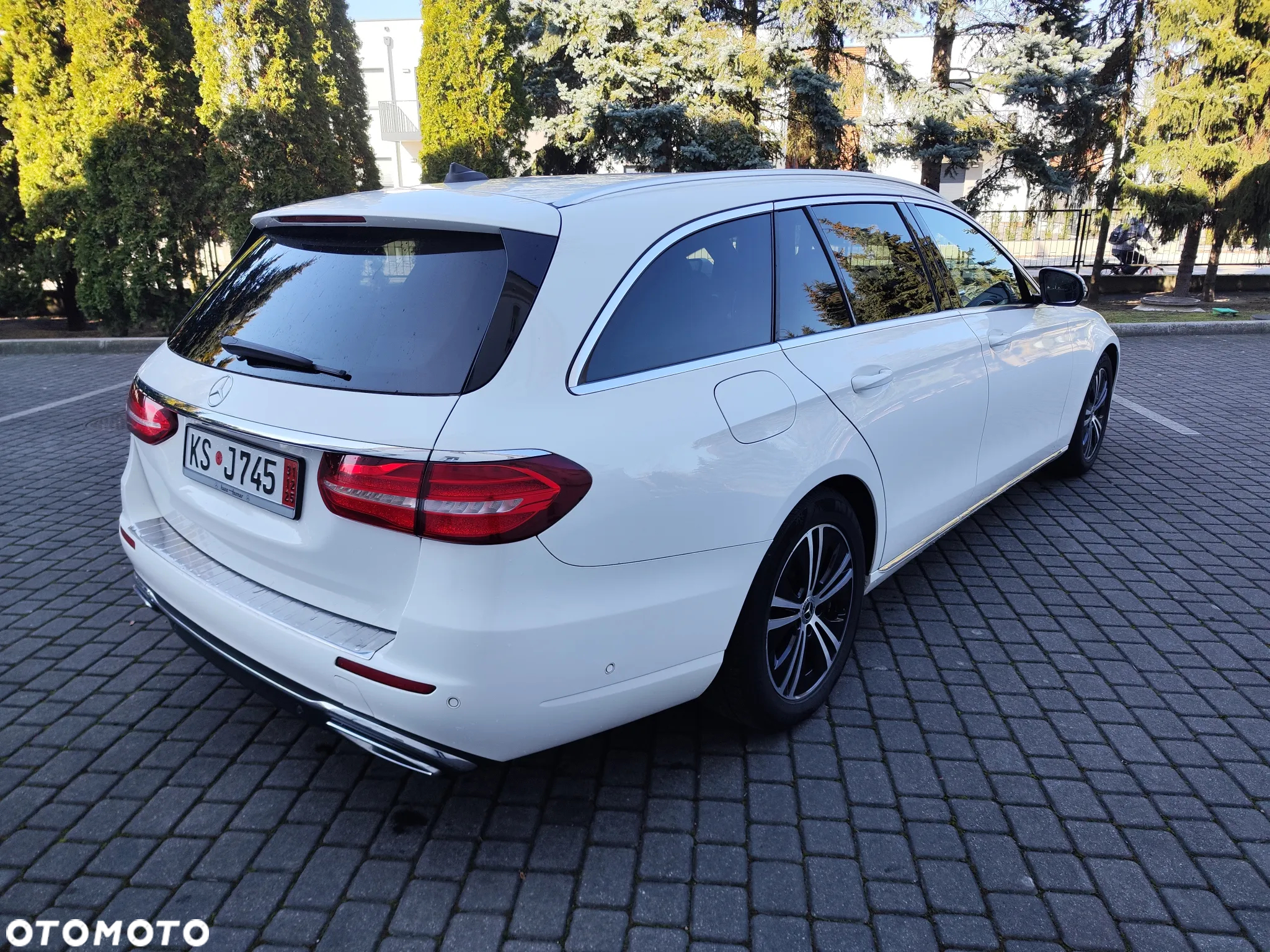 Mercedes-Benz Klasa E 220 d Avantgarde - 12