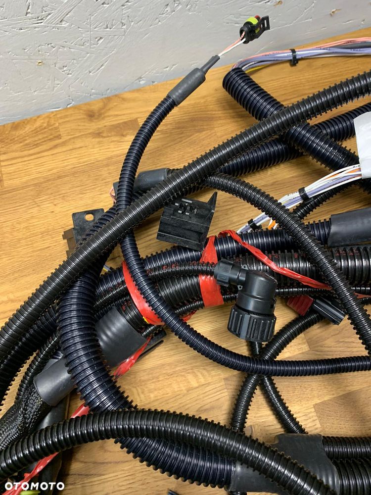 Wiązka elektryczna silnika Iveco Daily Euro 6 2022 - 5