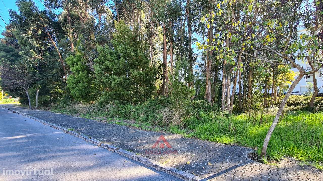 Lote Construção Moradia / Exposição / Localização - Grande imagem: 5/23