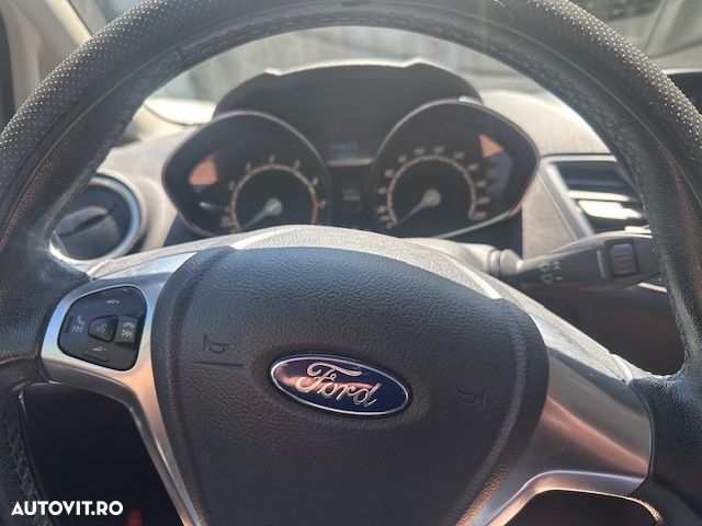 Ford Fiesta 1.0 Powershift ST Line - 12