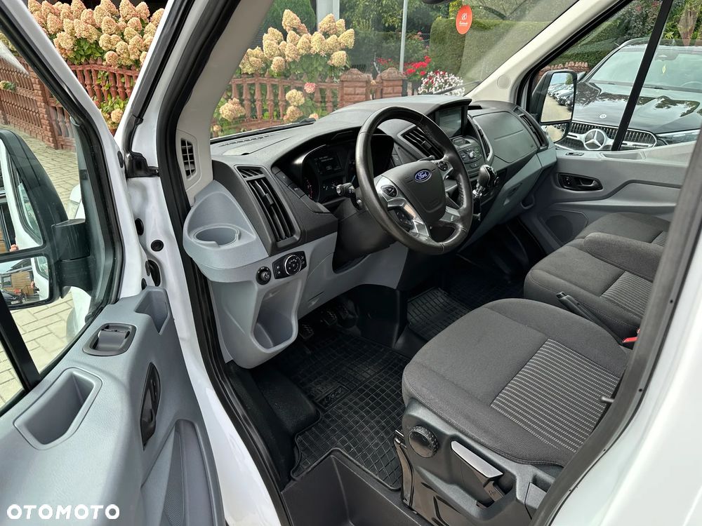 Ford Transit - 7