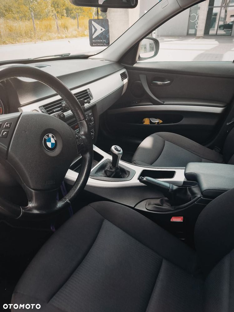 BMW Seria 3 - 8