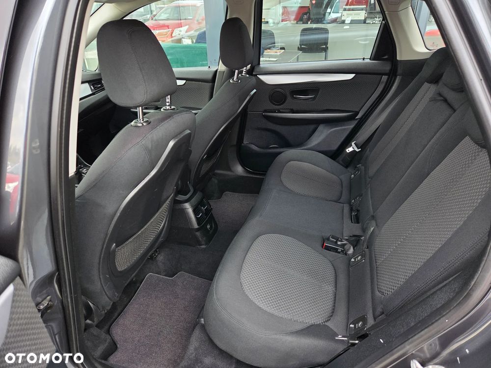 BMW Seria 2 218i Advantage - 18