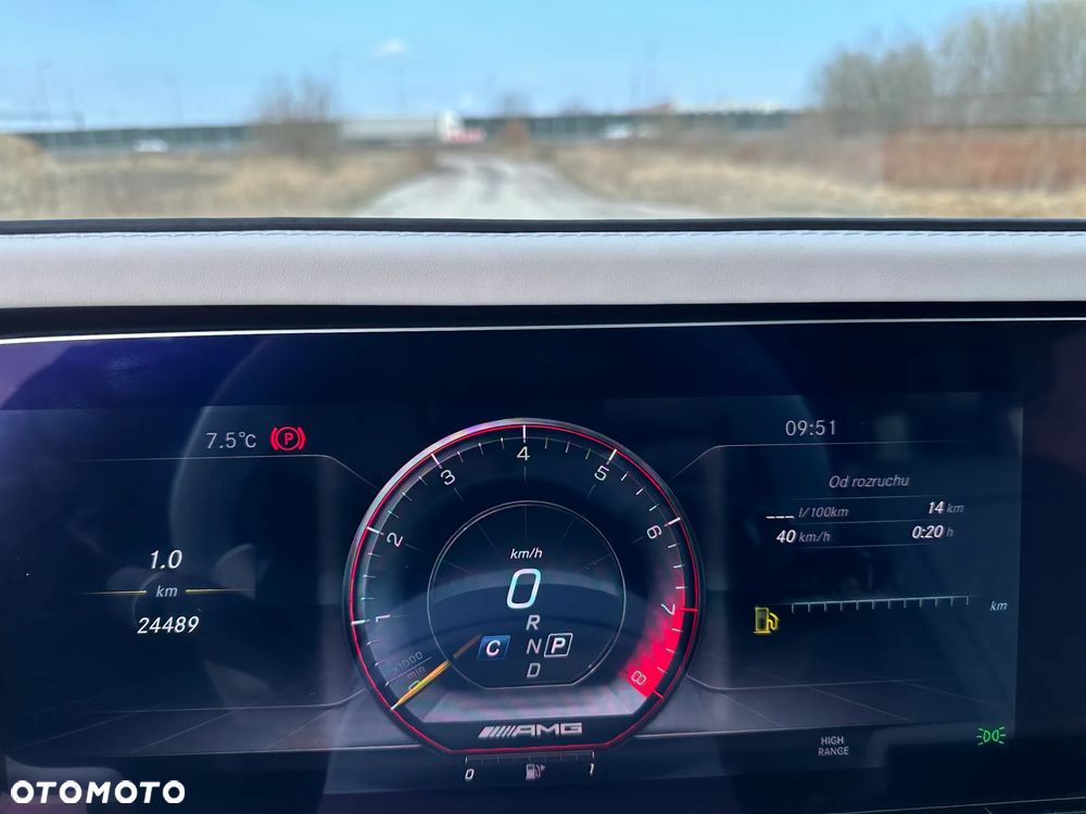 Mercedes-Benz Klasa G AMG 63 - 23