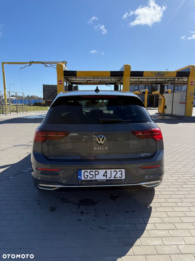 Volkswagen Golf 1.5 eTSI EVO R-Line DSG - 5