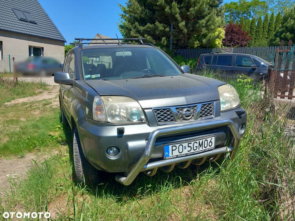 Nissan X-Trail 2.5 4x4 Elegance - 4