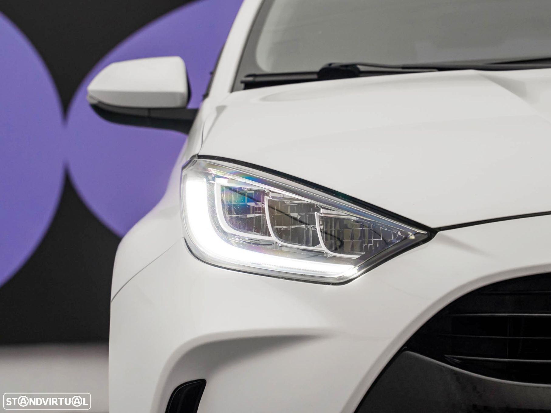 Toyota Yaris 1.5 HDF Exclusive - 9