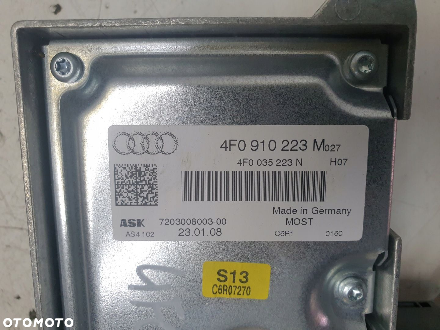 WZMACNIACZ RADIA AUDI A6 C6 4F0910223M - 3