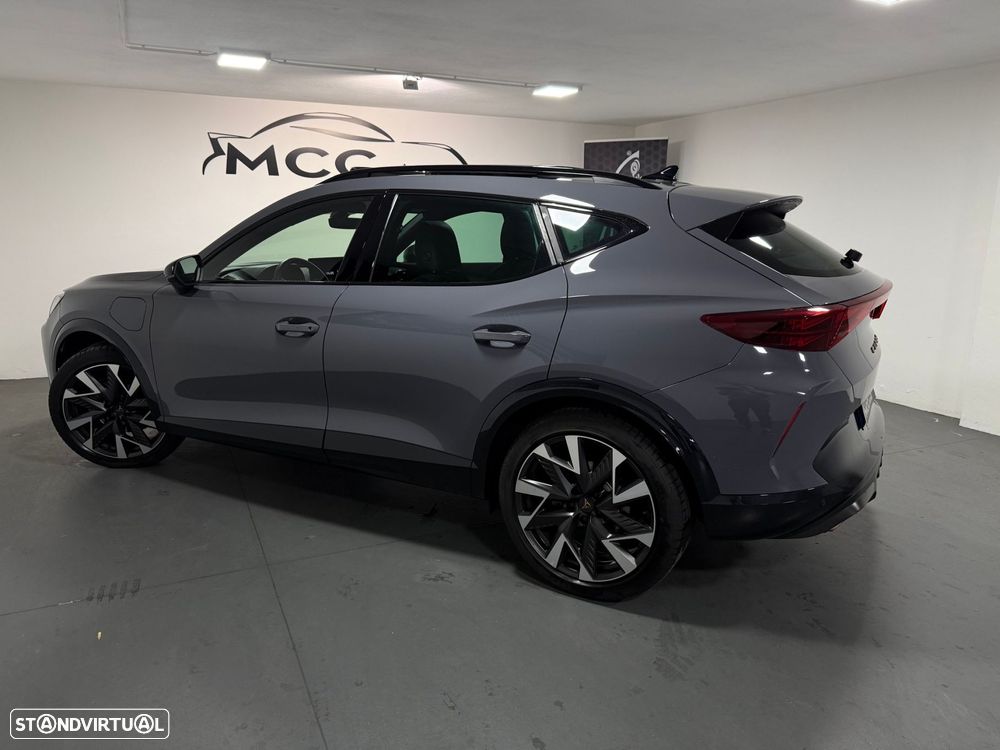 Cupra Formentor 1.5 e-Hybrid DSG - 12