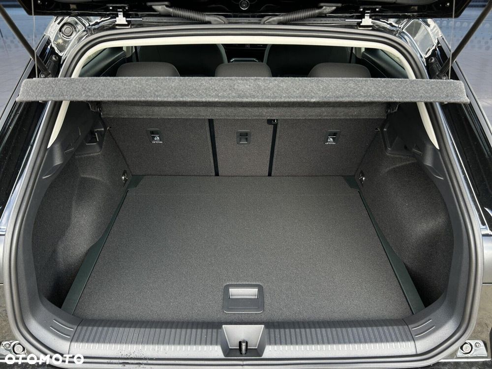 Volkswagen T-Roc - 30