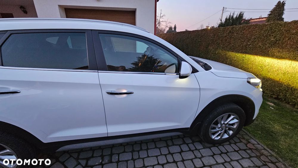 Hyundai Tucson 1.7 CRDI BlueDrive Premium 2WD DCT - 37