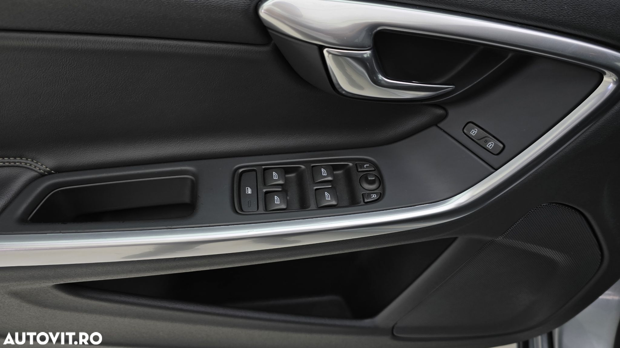 Volvo S60 - 11