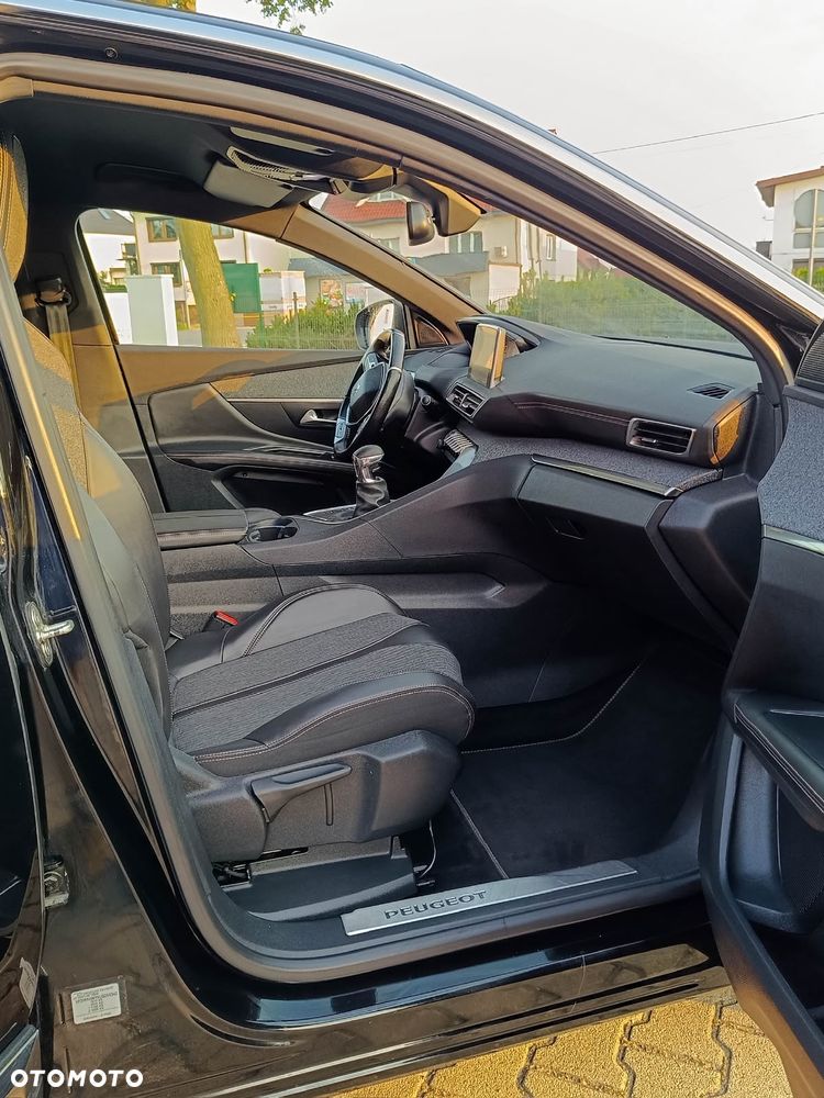 Peugeot 3008 - 14