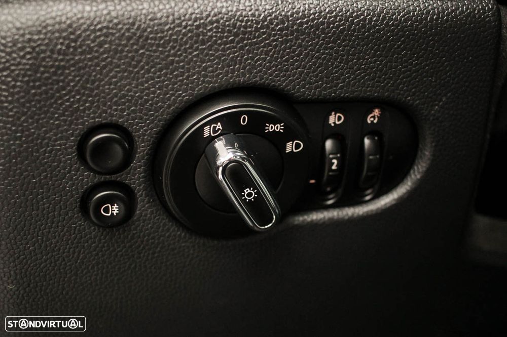 MINI 3 Portas Cooper SE Collection - 11