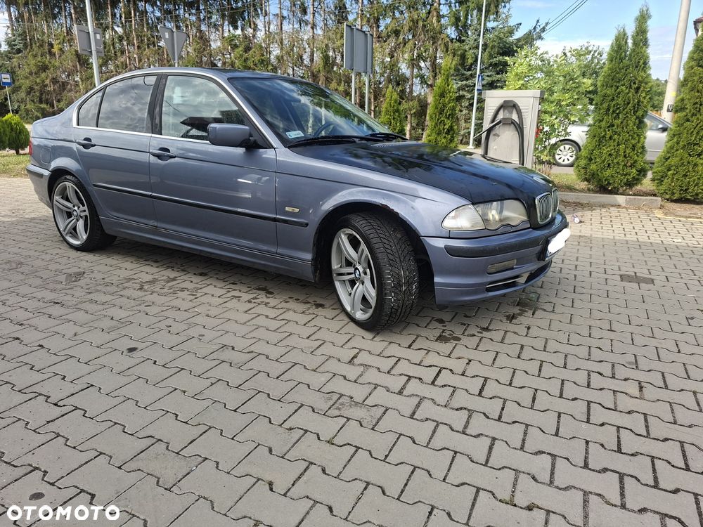 BMW Seria 3 - 3