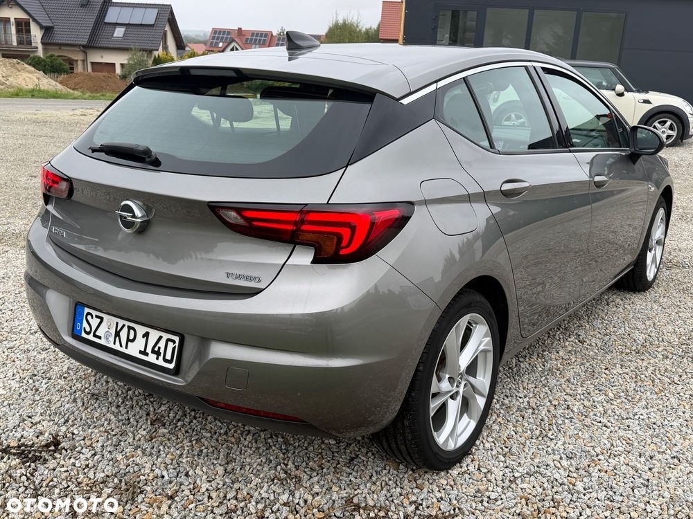Opel Astra 1.4 Turbo Innovation - 9