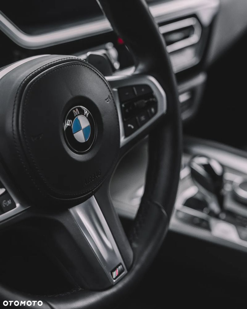 BMW Z4 sDrive30i - 26