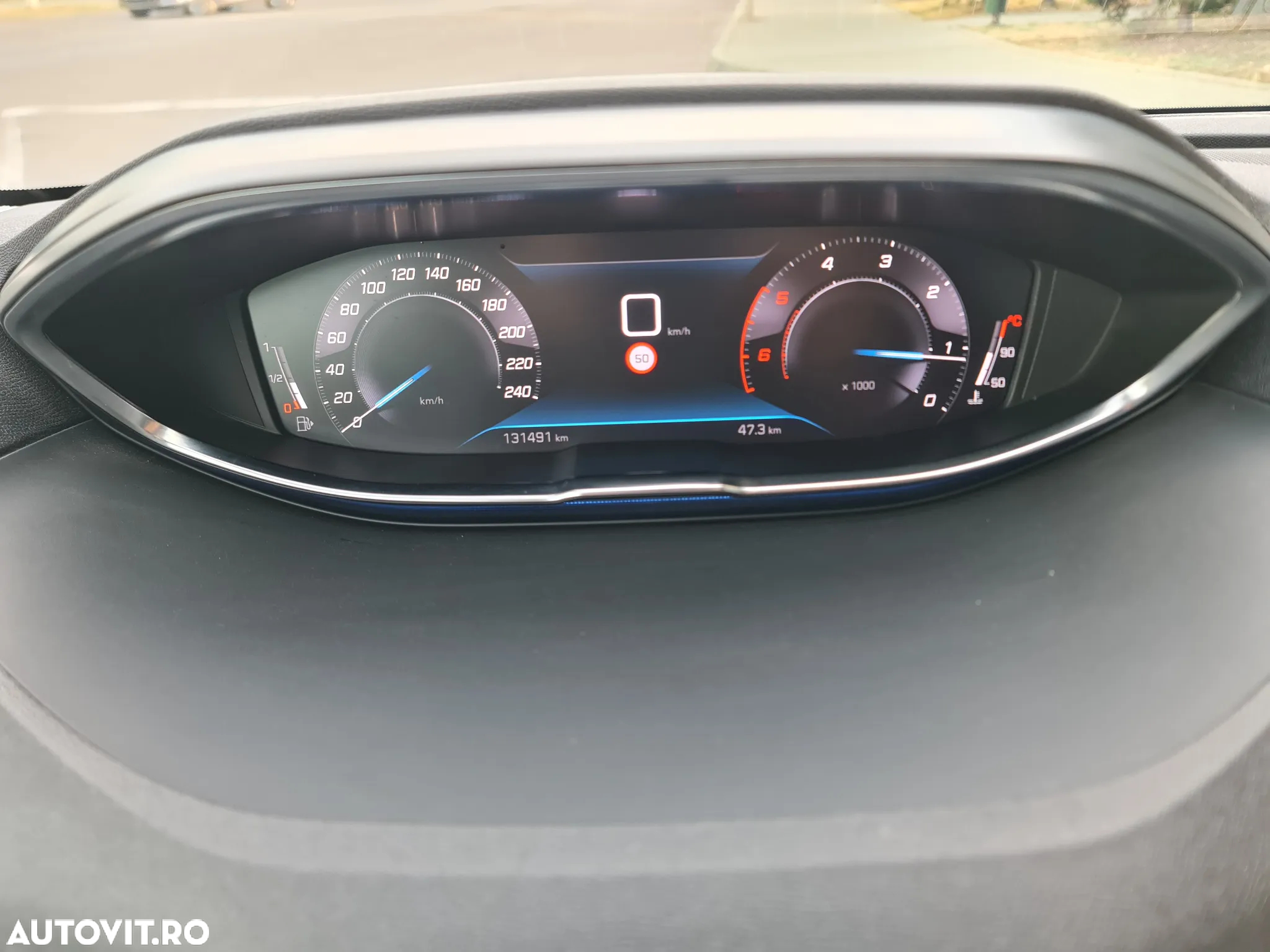 Peugeot 3008 BlueHDi 130 Stop & Start Allure - 11