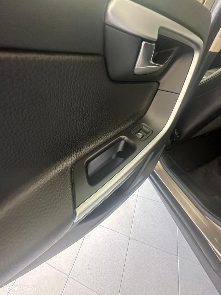 Volvo XC 60 2.0 D3 Drive - 12