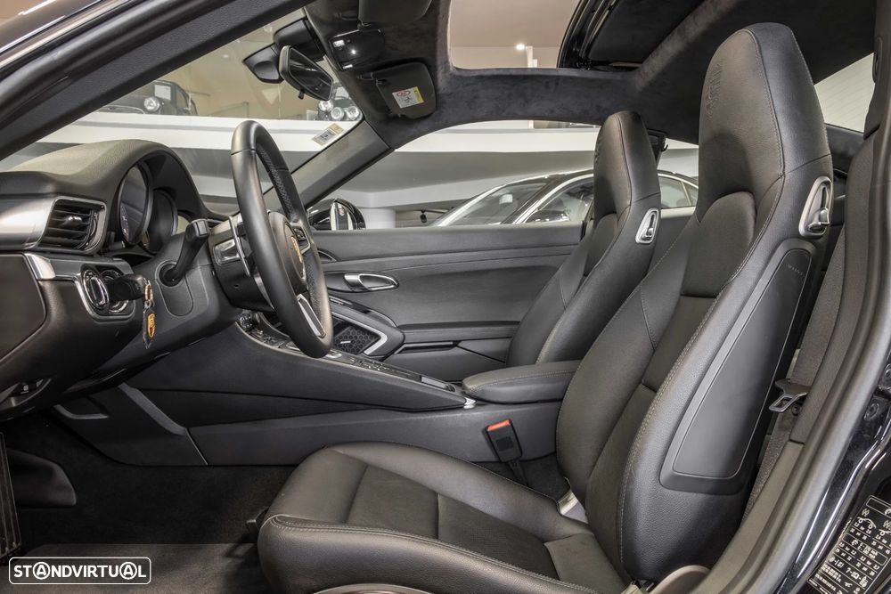 Porsche 911 (991) Carrera 2 S PDK - 13
