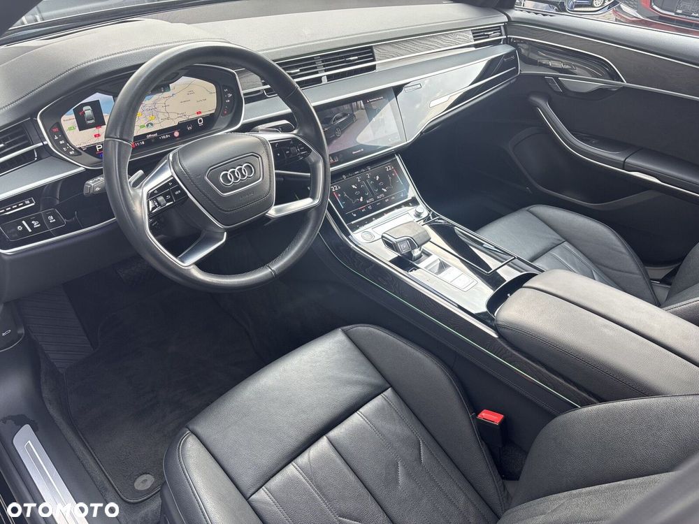 Audi A8 - 17