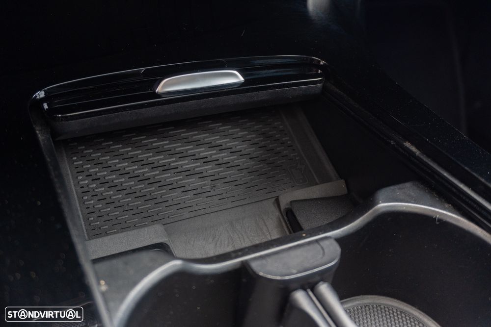 Mercedes-Benz CLA 200 7G-DCT AMG Line Advanced Plus - 27