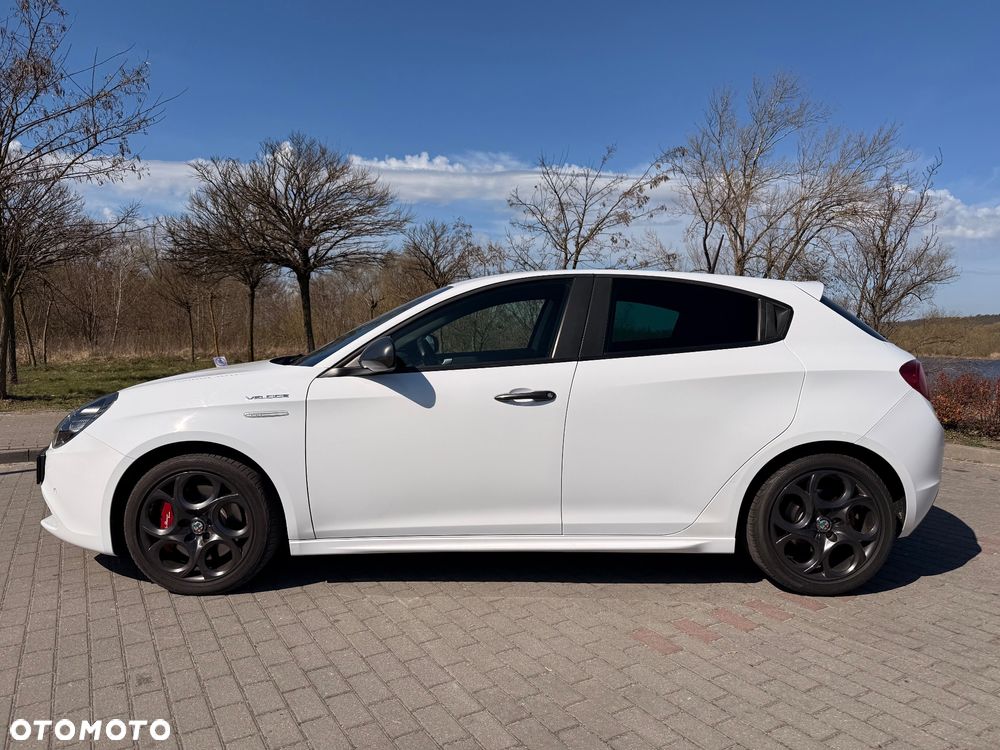 Alfa Romeo Giulietta 1750 TBi Veloce TCT - 3