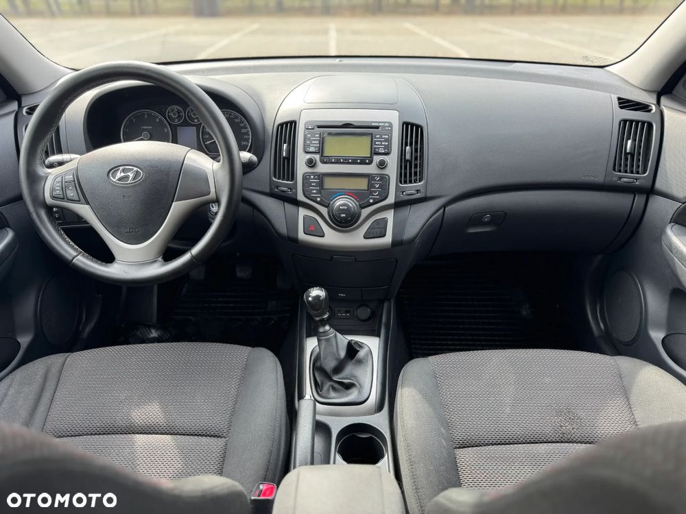 Hyundai i30 1.6 CRDi Premium EU5 - 23