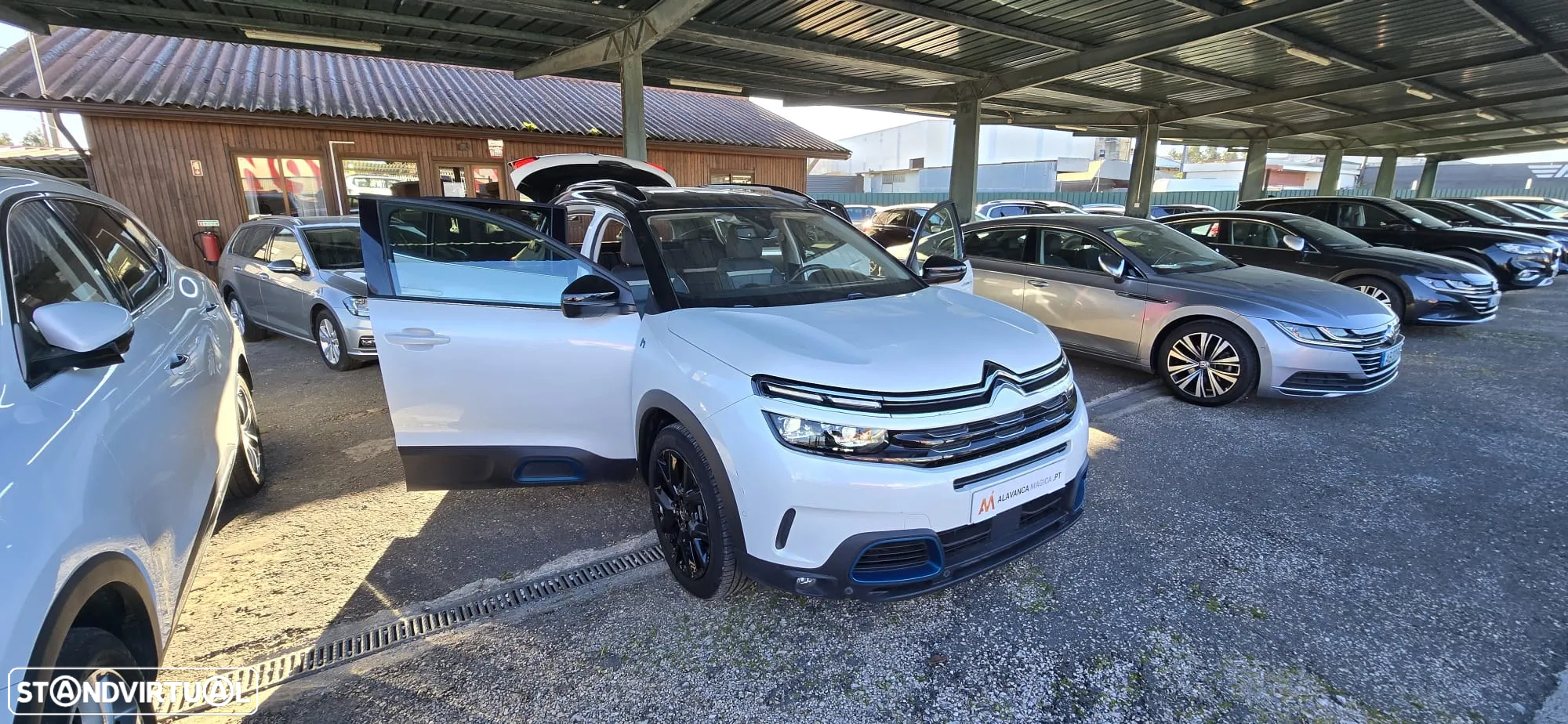 Citroën C5 Aircross 1.6 Hybrid Shine Pack e-EAT8 - 36