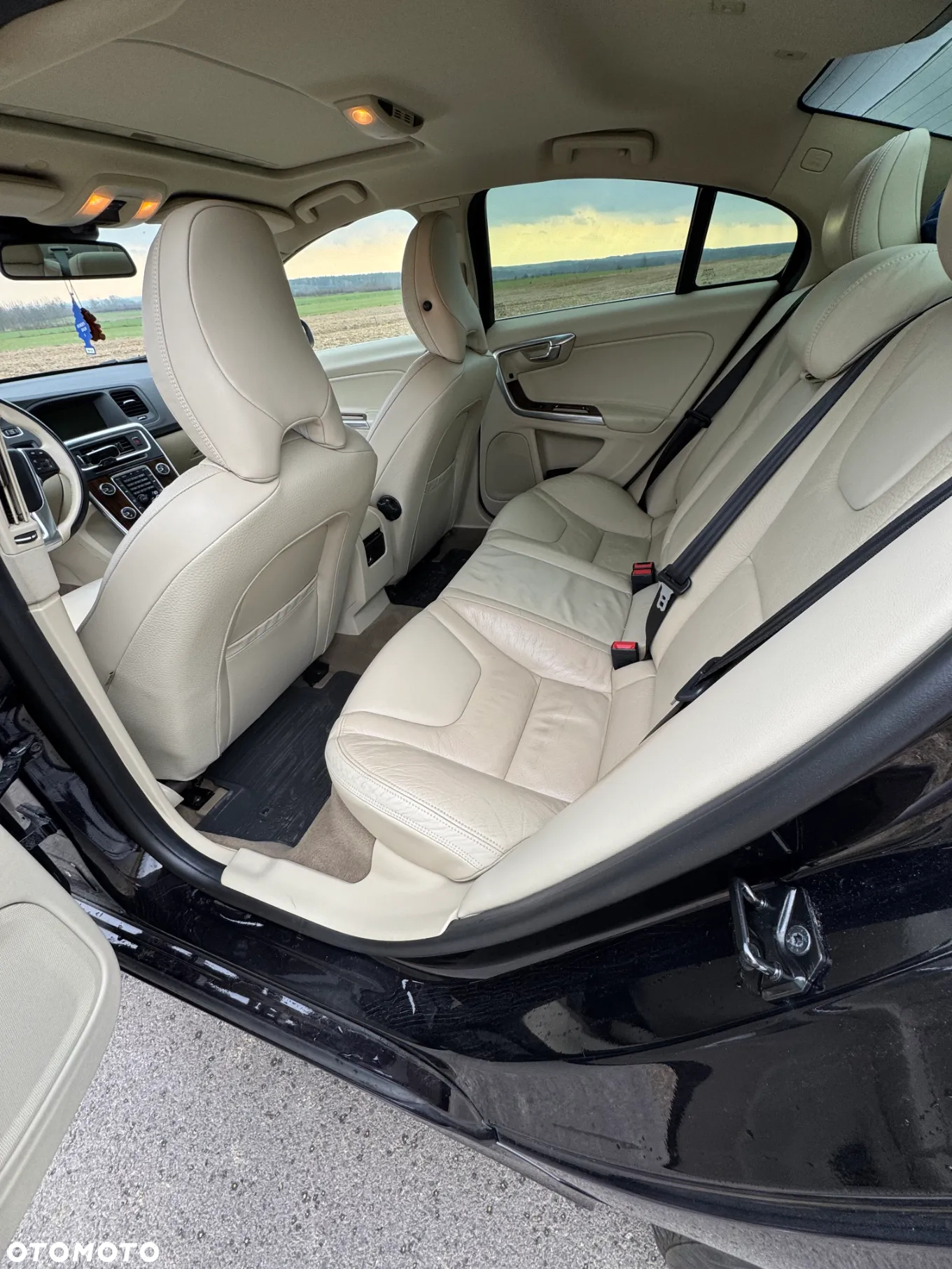 Volvo S60 - 15