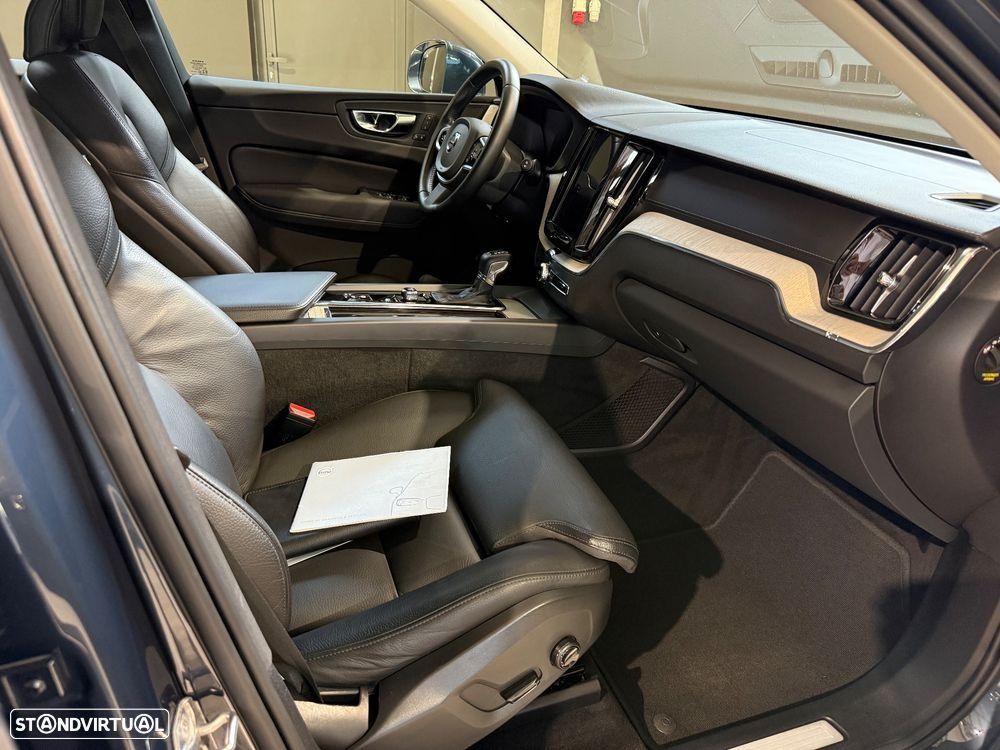 Volvo XC 40 2.0 D4 Inscription AWD - 21