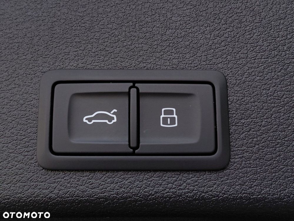 Audi A4 Avant 45 TFSI mHEV Quattro S Line S tronic - 33