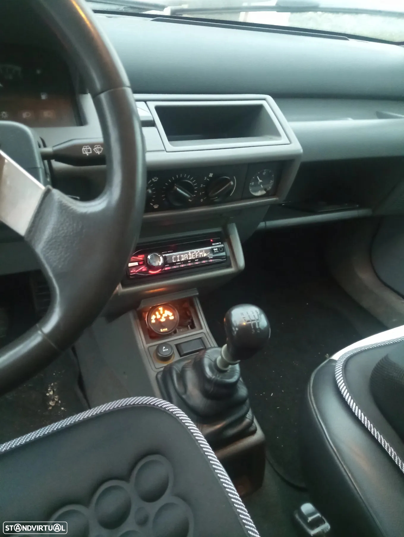 Renault Clio 1.9 RT - 7