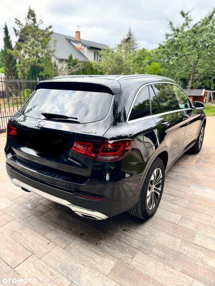 Mercedes-Benz GLC 200 d 4-Matic Business Edition - 4