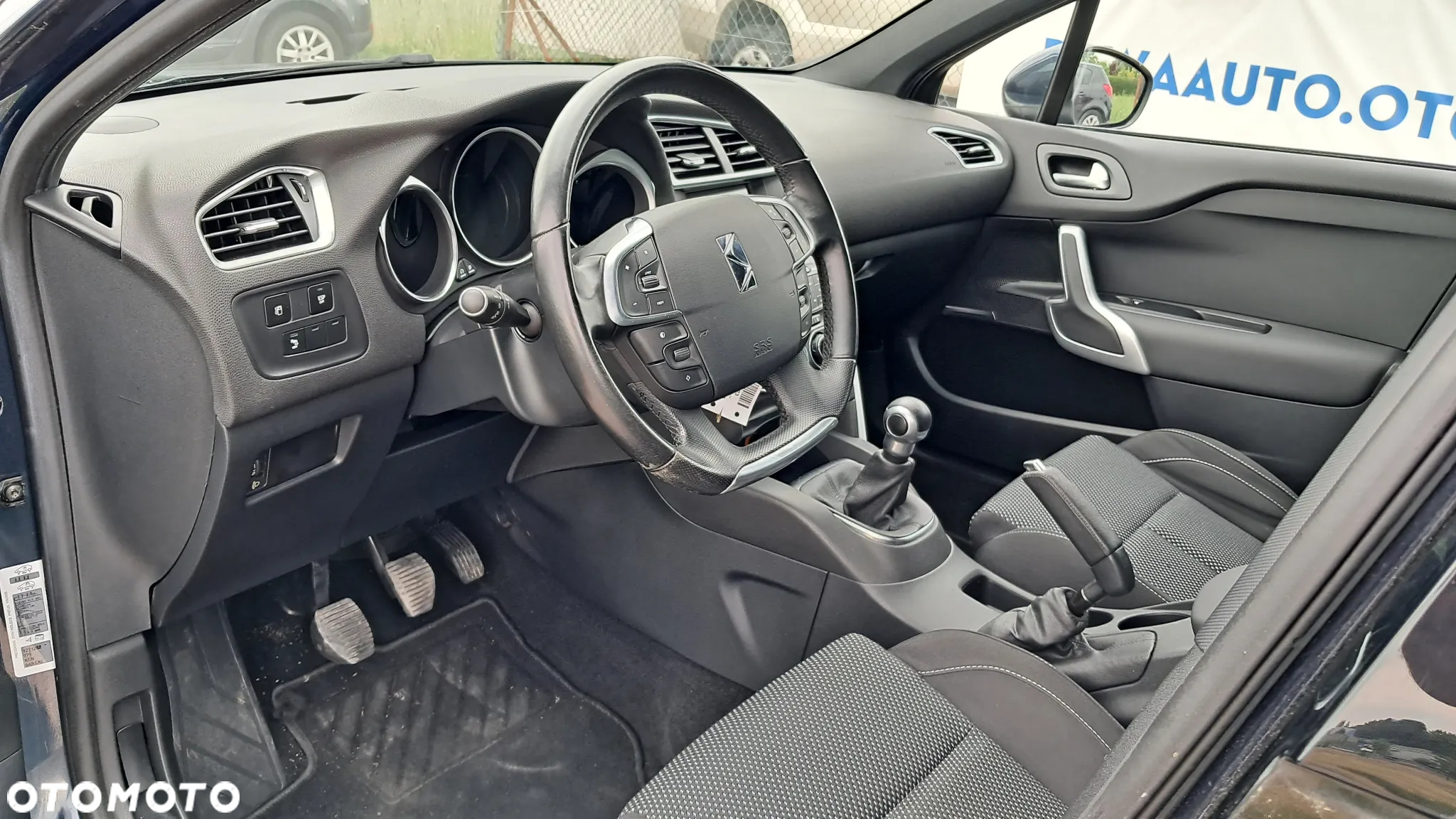 Citroën DS4 VTi 120 SoChic - 11