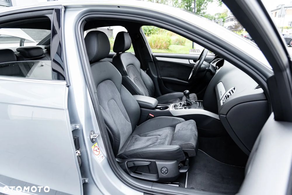 Audi A4 Limousine 2.0 TFSI quattro S line Sportpaket (plus) - 13
