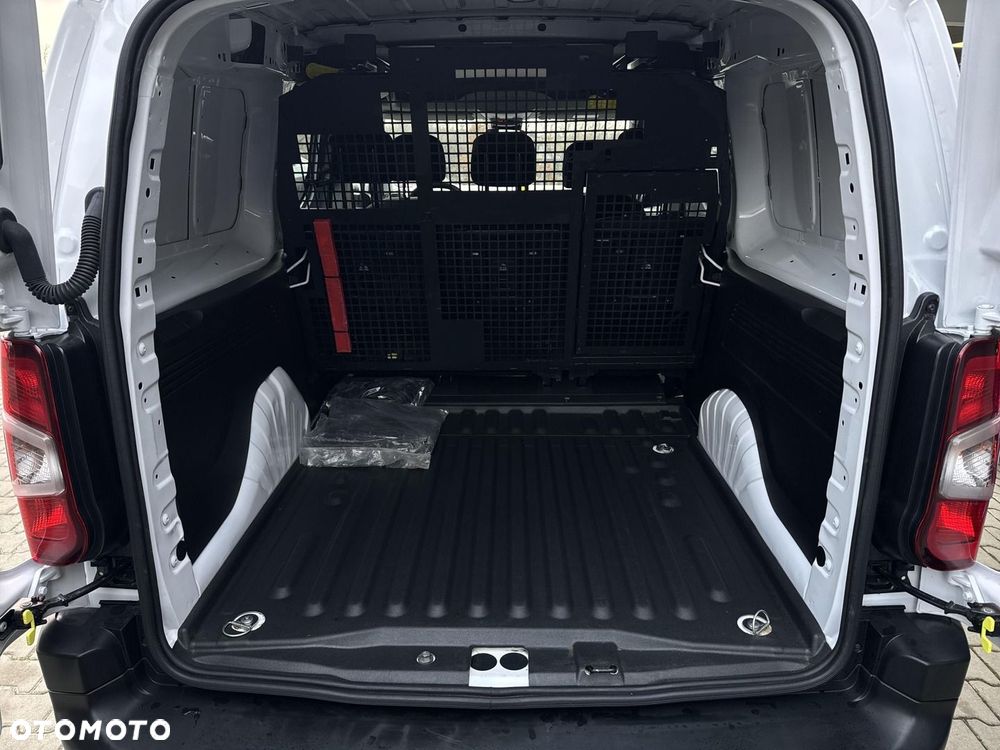 Toyota PROACE CITY - 33