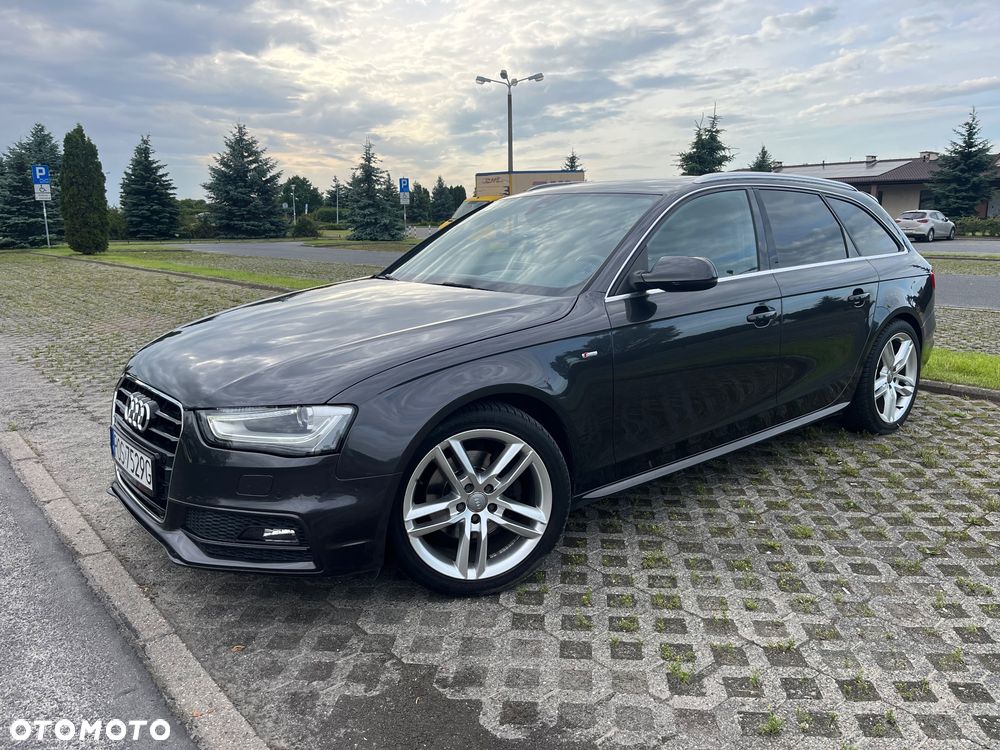 Audi A4 Avant 2.0 TDI DPF quattro S line Sportpaket - 3