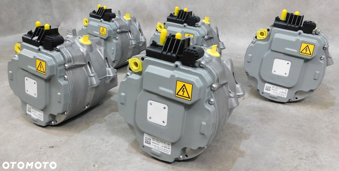 ALTERNATOR ROZRUSZNIK AUDI 3.0 A5 A6 C8 A7 C8 Q7 Q8 4N0903028N NOWY BENZYNA - 6