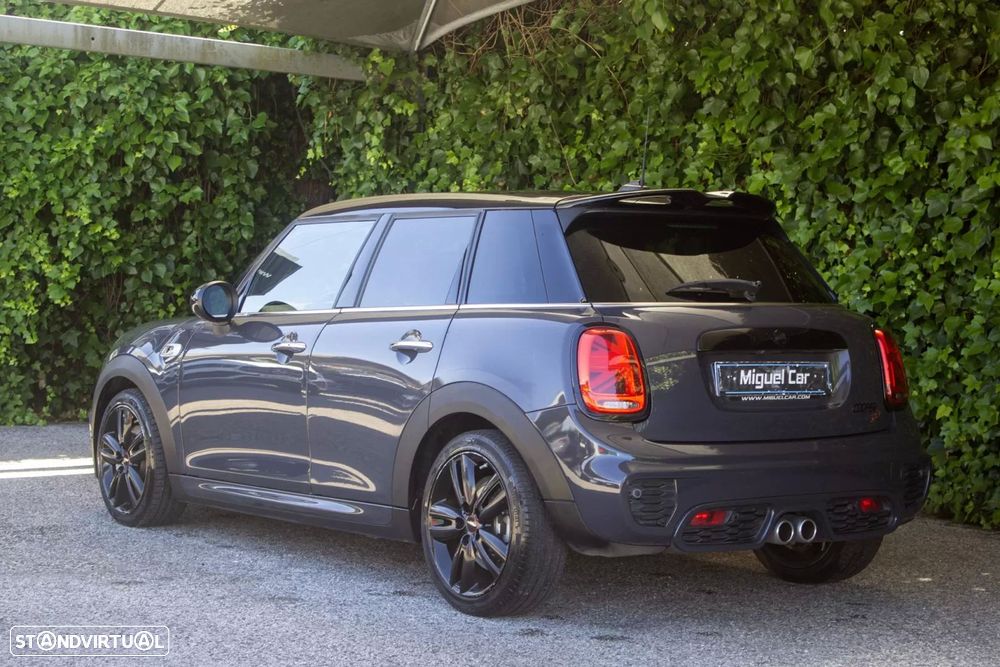 MINI 5 Portas Cooper SD Auto Desportiva - 11