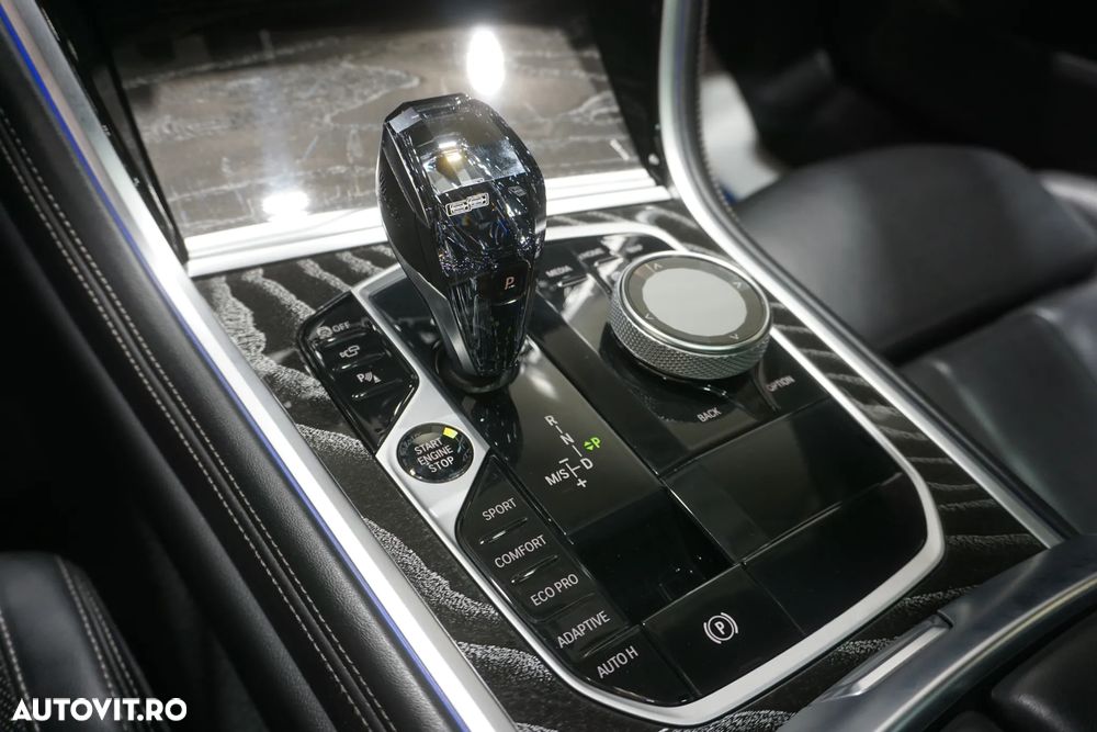 BMW Seria 8 840d xDrive AT MHEV - 13