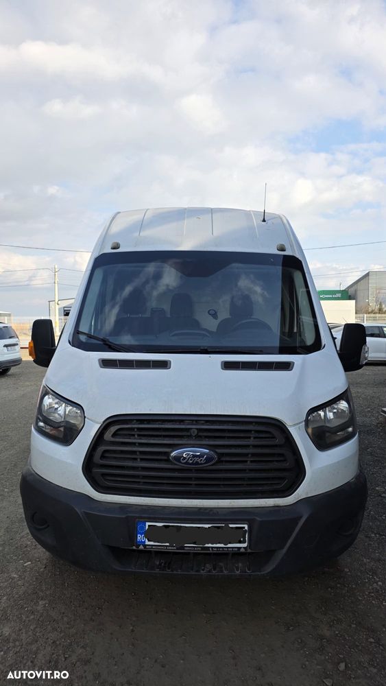 Ford Transit - 1
