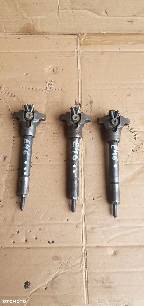 Wtrysk wtryskiwacz paliwa BMW 3 E46 2.0D 0432191528 - 1