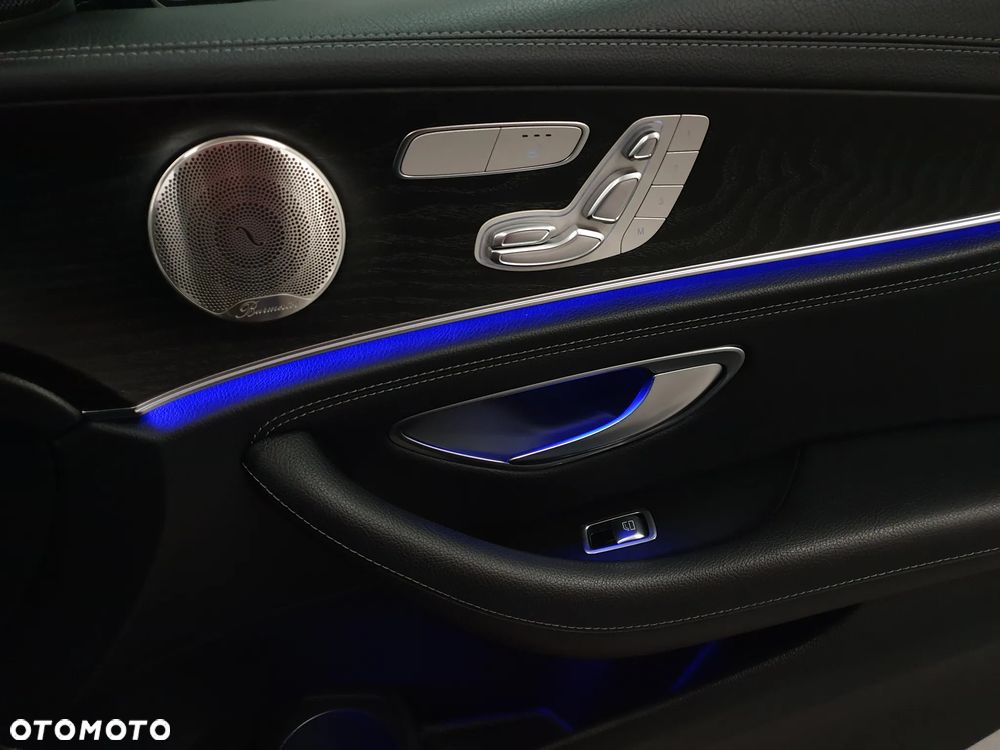 Mercedes-Benz Klasa E 300 de 4Matic 9G-TRONIC AMG Line - 29