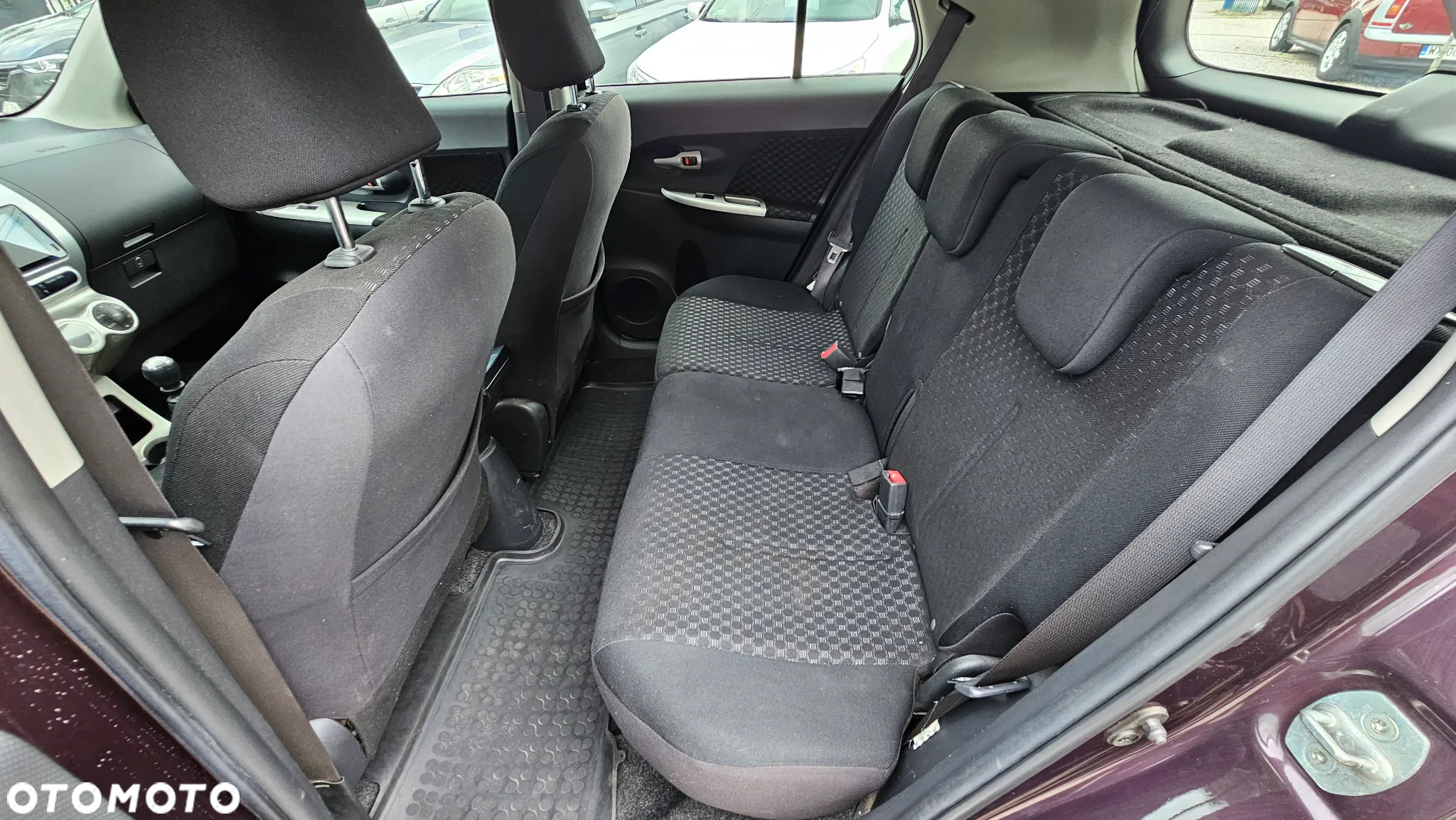 Toyota Urban Cruiser 1.33 Sol EU5 - 10