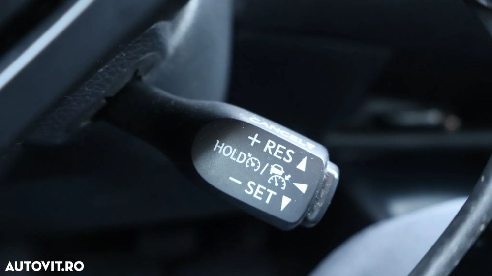 Toyota C-HR Business-Edition - 19